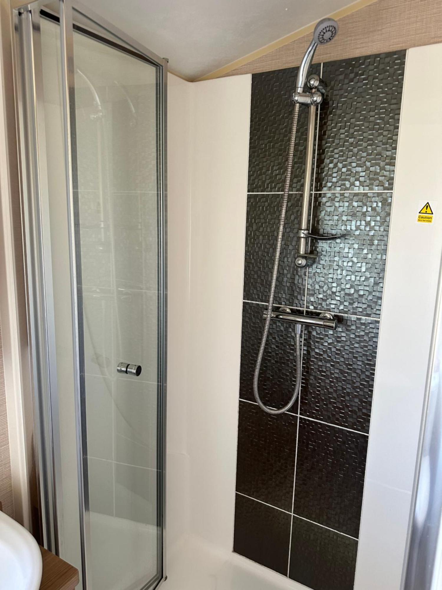 The New Hampton At Wallop * Stockbridge (Hampshire)